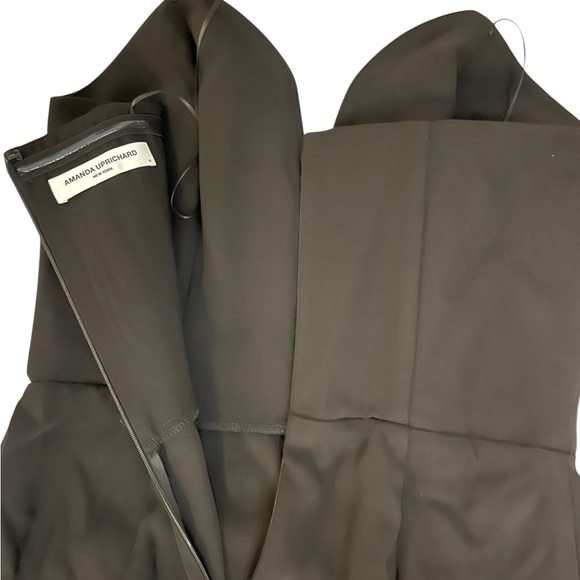 REVOLVE Amanda Uprichard Cherri Gown in Black Size Medium - Picture 7 of 12